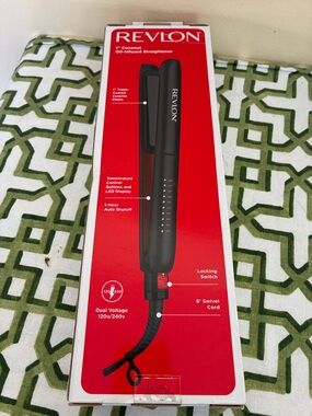Revlon Black Coconut Oil-Infused 1" Hair Straightener